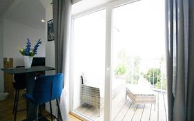 Sunny & Cozy Penthouse With Balcony L Dg4'14